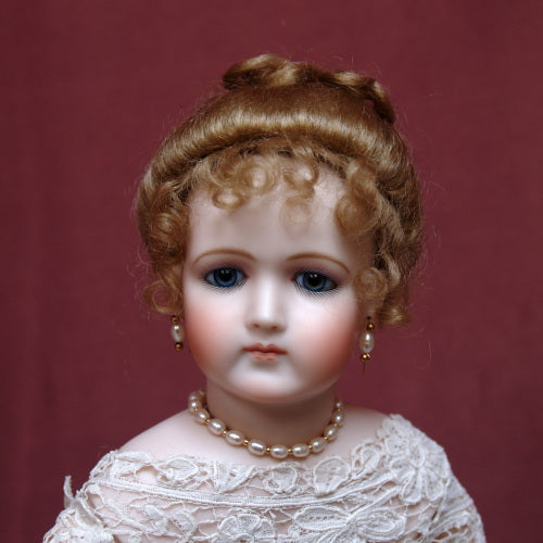 Elizabeth Mohair Wig