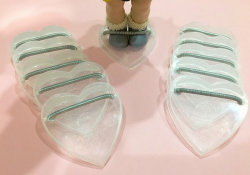 Heart Shaped Plastic Doll Stands